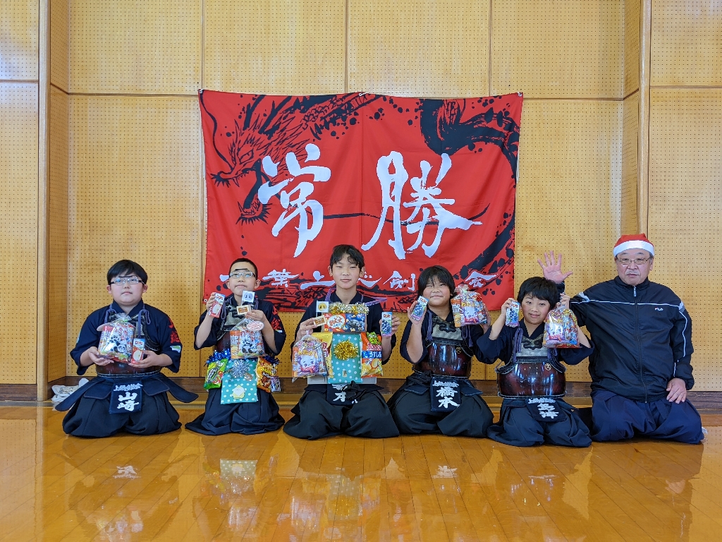 上総剣友会の講師紹介